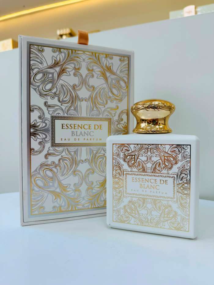 Essence de Blanc – French Avenue